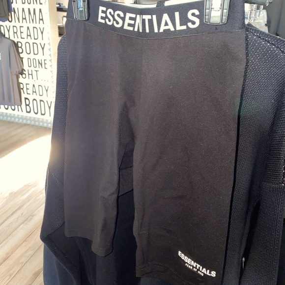 Fear of god black biker shorts size XS - Picture 3 of 4